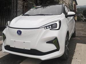 外观犀利/内配双联屏 长安奔奔E-Star曝光