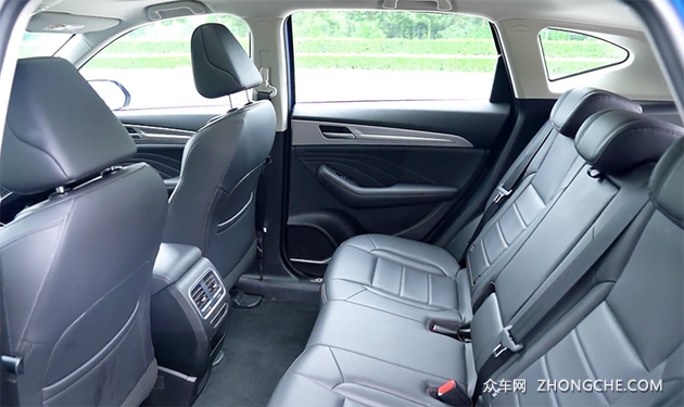 动力好配置高 一款主打城市的年轻化SUV