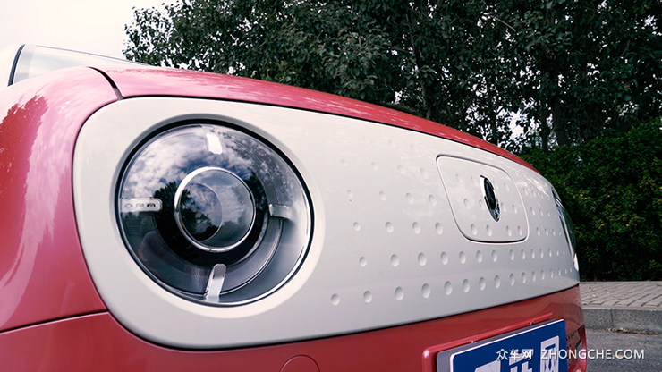 8万能买到400公里续航 萌炸欧拉黑猫带你飞