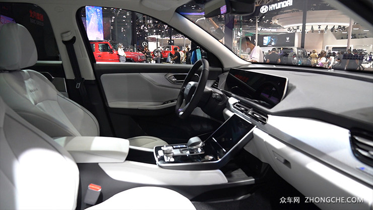 北汽首款插混X7 PHEV北京车展初露端倪