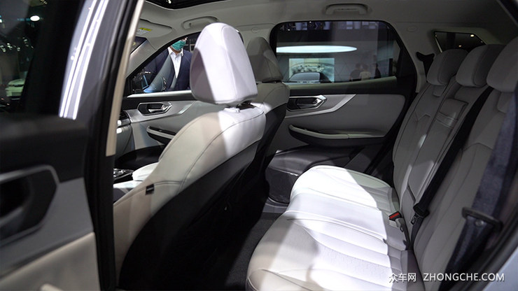 北汽首款插混X7 PHEV北京车展初露端倪