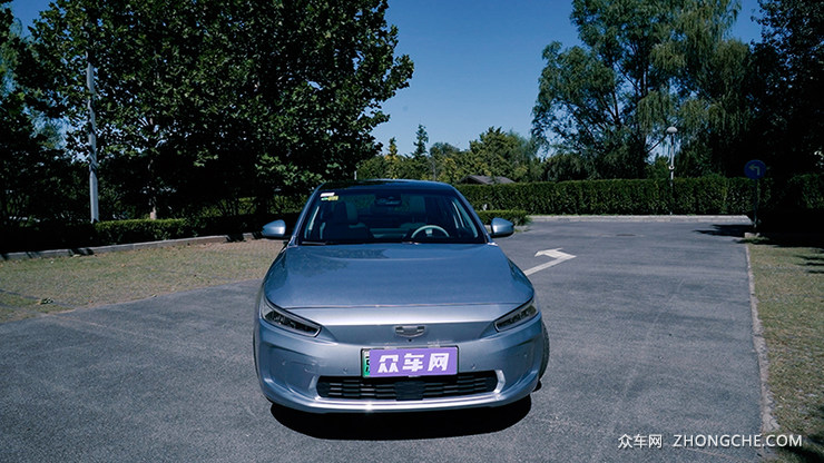 颜值与续航并存,15万几何A锋芒不减