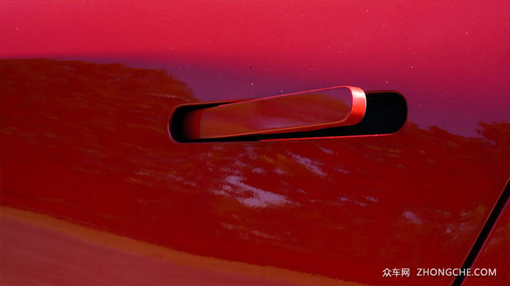 对标特斯拉 28万民族之光小鹏P7实力爆表