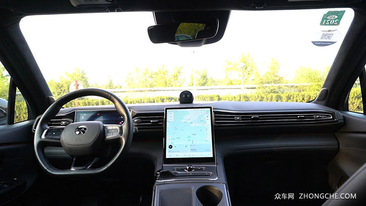 能换电能上门充电 蔚来ES6靠实力说话