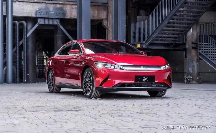 纯电+智能驾驶+600km以上续航选哪个?