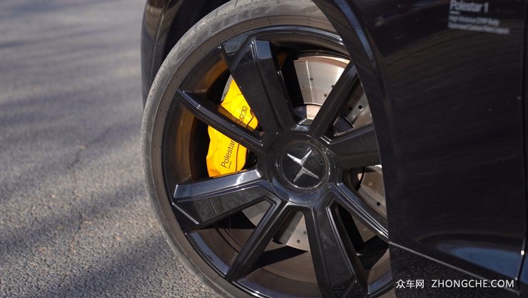 跑车界的凡尔赛 同价位不买911为何买极星1