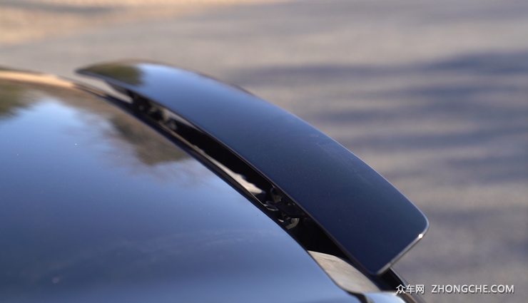 跑车界的凡尔赛 同价位不买911为何买极星1