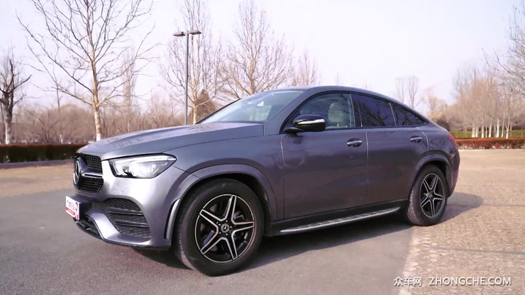 请问:把SUV和轿跑结合在一起会怎样?