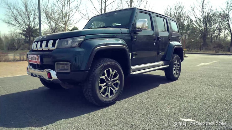 想买硬派越野?坦克300暂停接单 那您看看BJ40香不香!