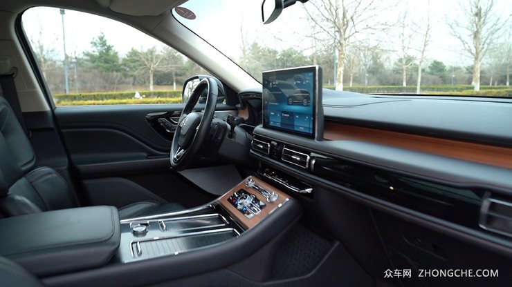 大型美式豪华SUV,看林肯飞行家能否带你起飞