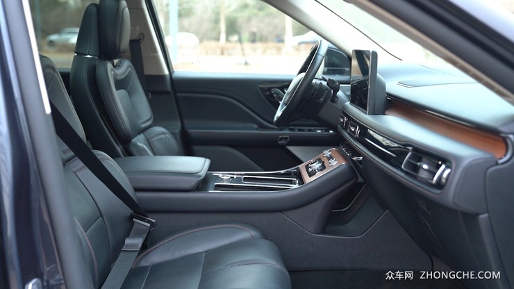 大型美式豪华SUV,看林肯飞行家能否带你起飞