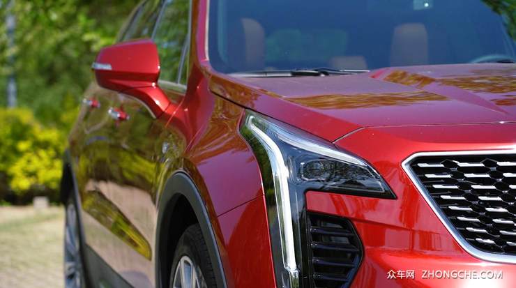 性价比之选!花20万买一台美式运动SUV-凯迪拉克XT4