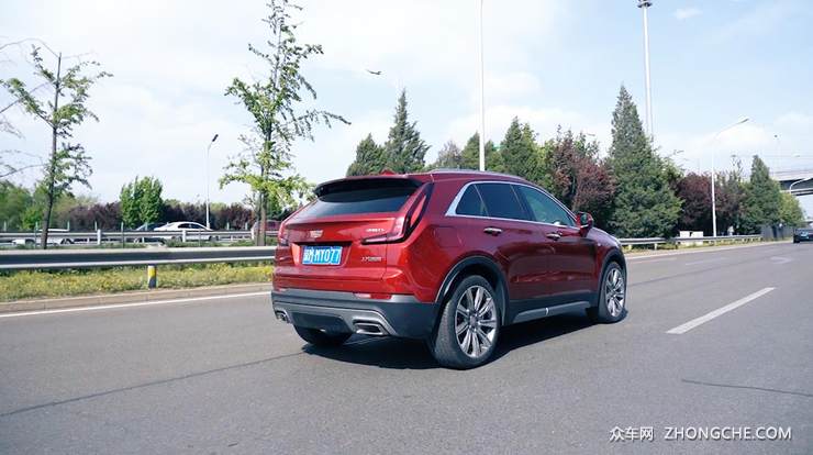 性价比之选!花20万买一台美式运动SUV-凯迪拉克XT4
