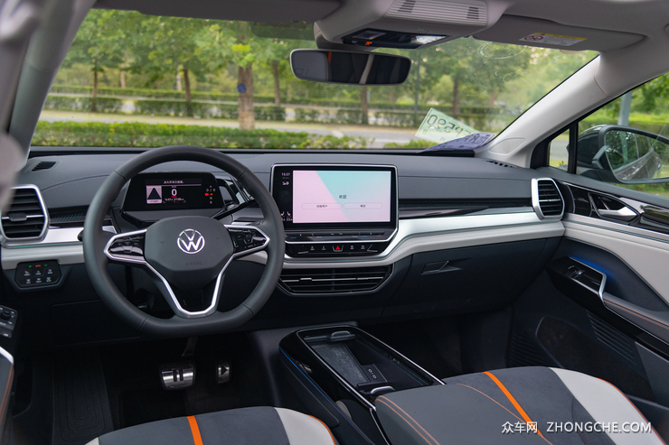 家庭出行至上 试驾一汽-大众ID.6 CORZZ