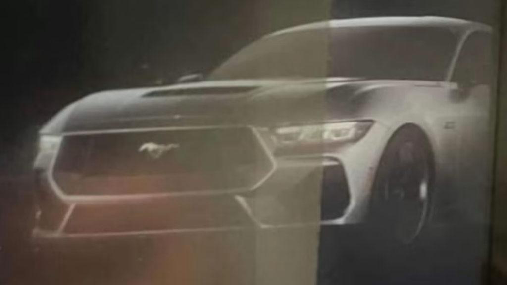 全新福特Mustang跑车最新谍照曝光 有望2023年4月首发