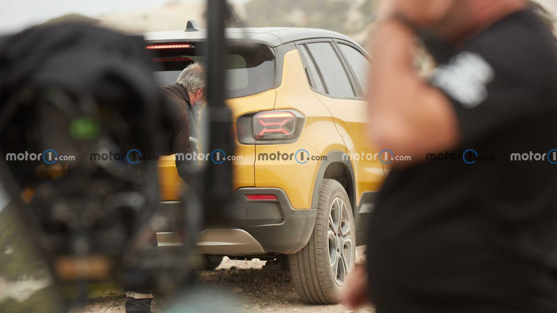 Jeep全新SUV无伪谍照曝光 或定位小型SUV 有望2022年内亮相