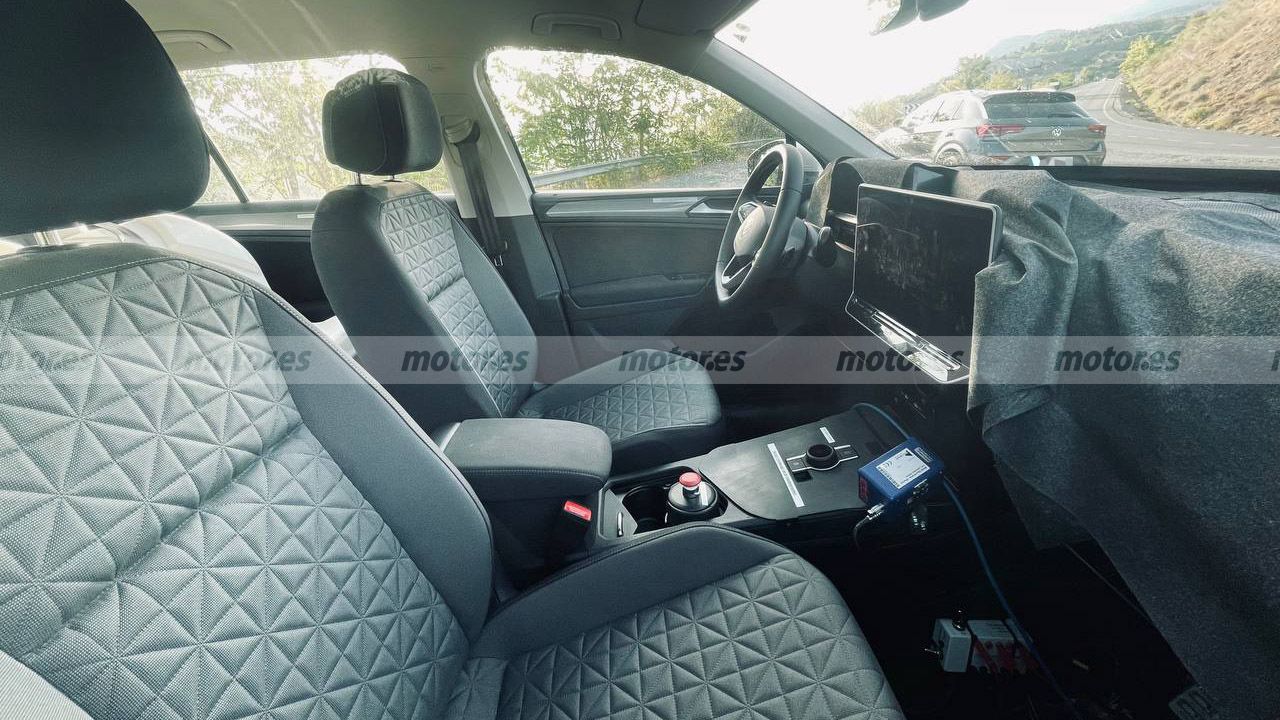 新一代大众Tiguan内饰谍照曝光 升级大尺寸悬浮式中控屏