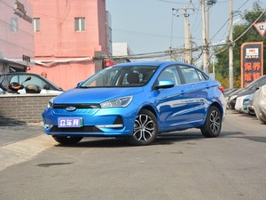 想买一辆性价比高的车?看车主如何评价艾瑞泽e