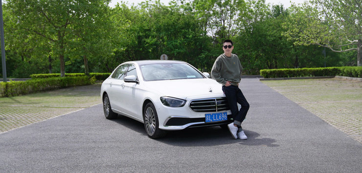 中大型豪华车标杆 2021款奔驰E300L内外兼修