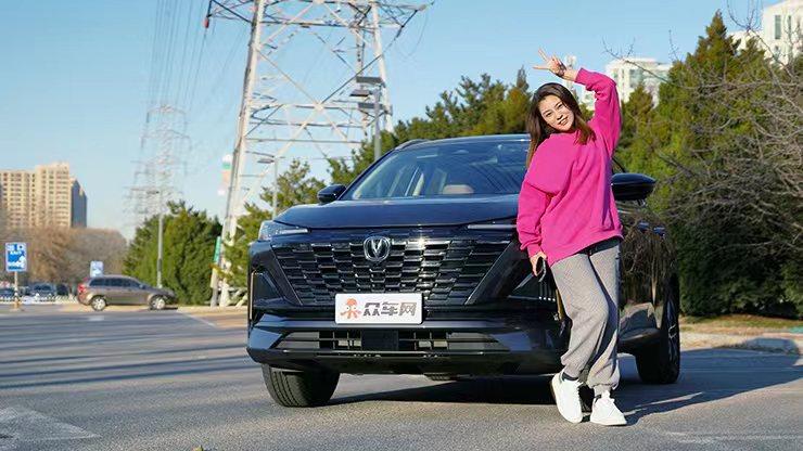 十万级别家用SUV 长安CS55PLUS值得推荐