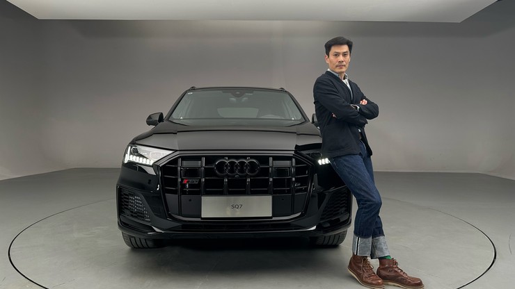 奥迪SQ7 暗夜骑士的炸裂