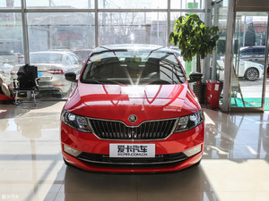 10万以内两厢车如何选？ 昕动对比飞度