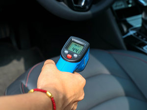 选车谜团 真皮座椅一定比织物座椅好？