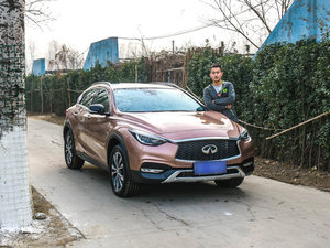 相煎何太急 英菲尼迪QX30对比奔驰GLA