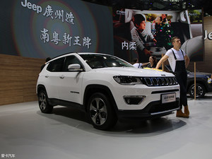 天生的对手 广州车展指南者对比Tiguan