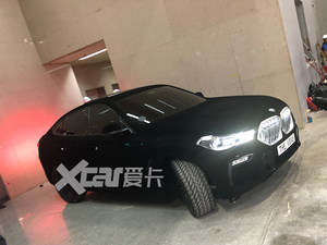 广州车展探馆 宝马X6 Vantablack特别版