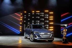 奥迪首款纯电掀背轿跑 SUV  e-tron Sportback 正式发布