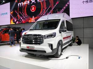 预售33.98万起 上汽大通V90房车开启预售