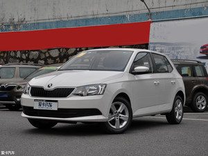 德系严谨VS日系匠人 群雄逐鹿之小型车