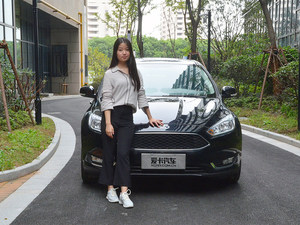 车主访谈 看福克斯美女车主聊用车感受