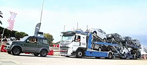 蔚来轻松拉动几十吨货车 小吉姆尼也行? 