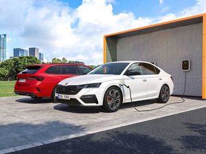 品牌旗下首款插混车型 全新明锐RS iV官图