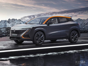 6月上市/全新紧凑级SUV 长安UNI-T首发