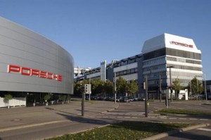 保时捷宣布将暂时关闭德国两工厂 计划停产两周