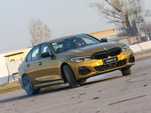 让你爱的毫无顾虑 试全新宝马3系 330i