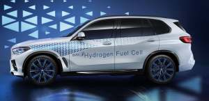 宝马氢燃料车型最新消息：2 个储氢罐 最大马力 369 匹