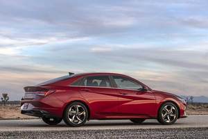 溜背设计更引人 第七代伊兰特第三季度入华