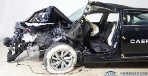 消费者可到现场参观 帕萨特将重做碰撞测试 