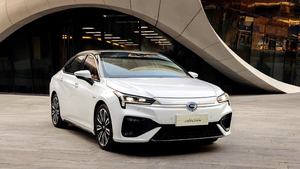 10-15万买新能源车 看这三款纯电家轿就对了