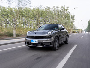 试驾领克05 豪华、运动两相宜的轿跑SUV