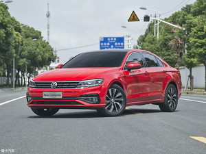 运动型家用车首选 实拍全新凌渡280TSI