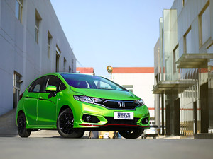 小身材大梦想 爱卡实拍本田飞度潮跑+版