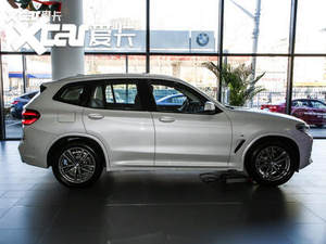 拒绝中年油腻 40万SUV的个性与运动之选