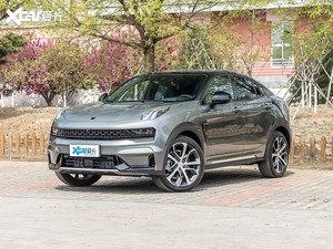 领克首款轿跑SUV-05上市 售17.58万元起