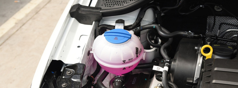 大众polo防冻液多久换一次,polo冷却液加注及更换教程