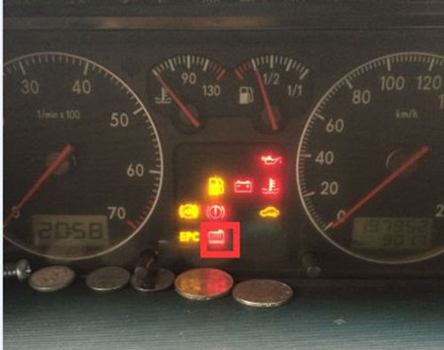 大众桑塔纳水箱缺水指示灯,桑塔纳水位指示灯图解